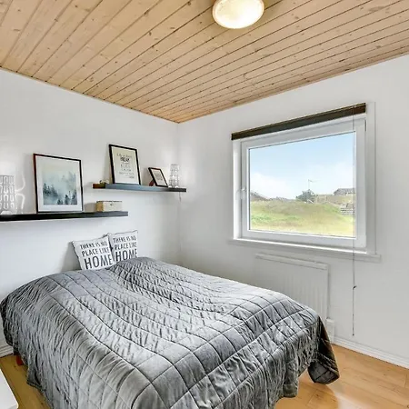 3 Bedroom Amazing In Hvide Sande 펜션
