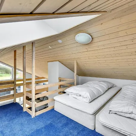 3 Bedroom Amazing In Hvide Sande Holiday home Havrvig