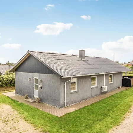 3 Bedroom Amazing In Hvide Sande 펜션 Havrvig