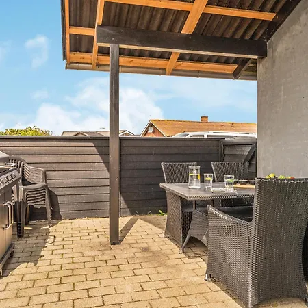 3 Bedroom Amazing In Hvide Sande * Havrvig