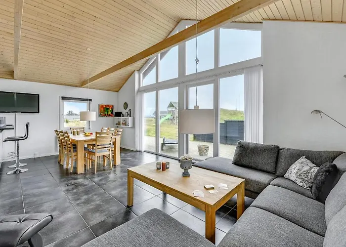 3 Bedroom Amazing In Hvide Sande * Havrvig