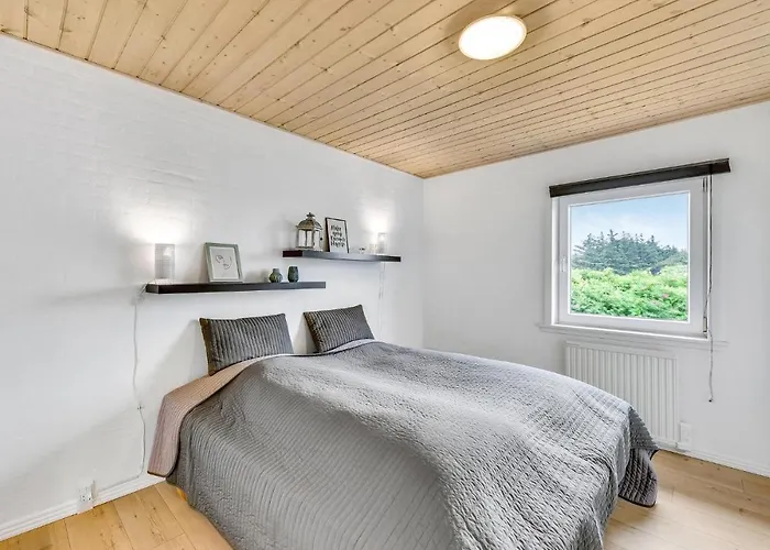 3 Bedroom Amazing In Hvide Sande Prázdninový dům