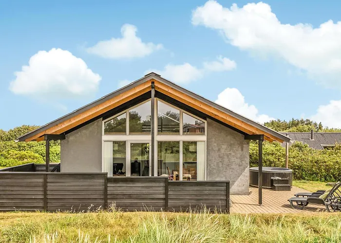 3 Bedroom Amazing In Hvide Sande Prázdninový dům *